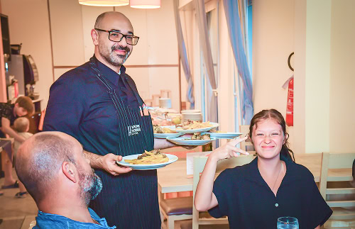 A tavola con il sorriso